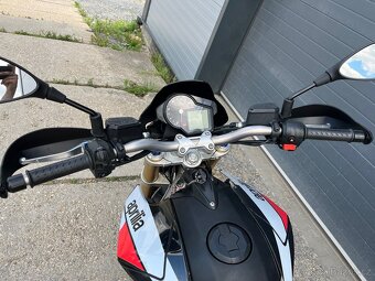 Aprilia Dorsoduro 750 2008 - 5