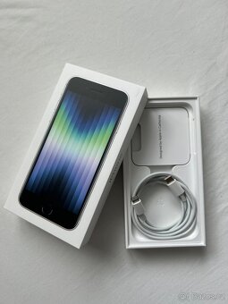 iPhone SE 2022, 128GB - 5