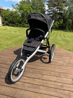 Prodáme kočárek Thule Glide 2 Jet Black - 5