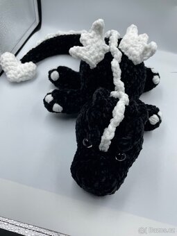 Ručně háčkovaná hračka - 5