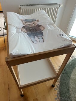 Přebalovací pult - 5