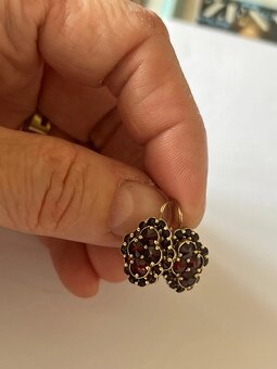 Stříbrné náušnice s českými granáty - 5