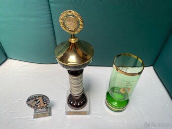 Prodám sadu 3 vítězných trofejí – různé velikosti dle fotogr - 5