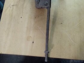 Kovářský svěrák - 5