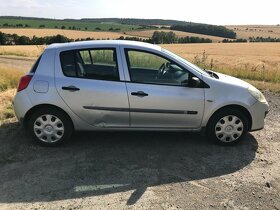 Renault Clio 1.5 dci 50kw - 5