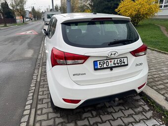 Hyundai IX20 1.4 2011 - 5