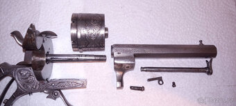 Prodám revolver Lefaucheux 9mm +50ks nábojů+střely - 5