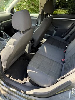 VW Golf V 1.9 TDI r. 2007 – na opravu nebo na náhradní díly - 5