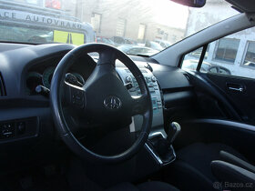 Toyota Corolla Verso - 5