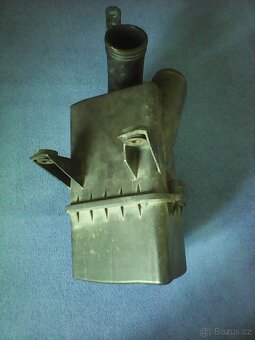 6N0129607C Filtr Box na vzduchový filtr (Filterelement) VW L - 5