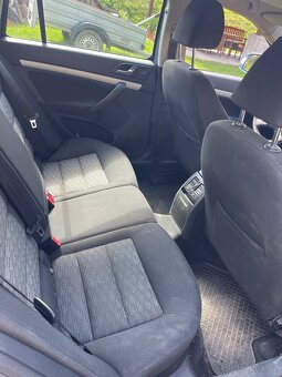 Škoda octavia 2 2.0tdi 103kw - 5