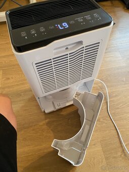 Odvlhčovač vzduchu Rohnson R-9577 Ionic + Air Purifier - 5