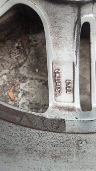 Alu kola 17" ET 47 originální sada VW koncern - 5
