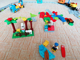 Lego duplo vláček, koleje, bagr, náklaďák, jeřáb.. - 5