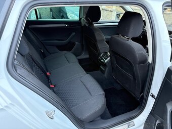 Škoda Superb kombi 2.0 TDI Style, DSG - 5