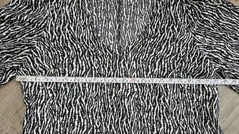 Vzorované šaty/tunika s výstřihem do V - H&M 40 - 5