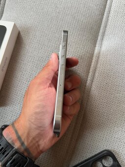 IPhone 16 pro 128gb - 5