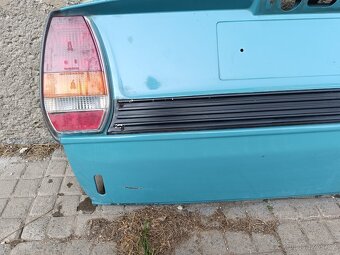 Původní originální zadní čelo -Škoda 120L - 5