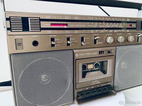 Radiomagnetofon/boombox Saba RCR 756, rok 1980 - 5