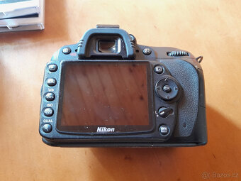 Nikon D90 + 2x objektiv + příslušenství - 5