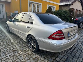 Mercedes Benz C320 CDI W203 165 kW, 2006 MANUÁL - 5