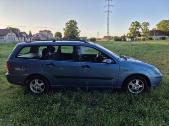Prodám Ford Focus Kombi 1.6 74 kW - NOVÁ STK/E - 5