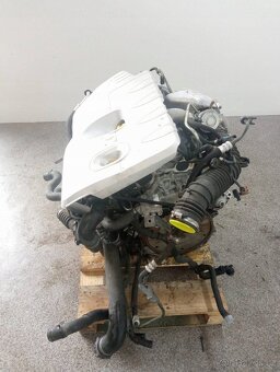MOTOR KOMPLETNÍ F4RJ813 F4R813 2.0 Renault Laguna - 5