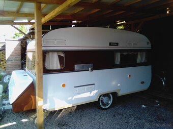 Karavan Wilk rok 1963 veterán. - 5