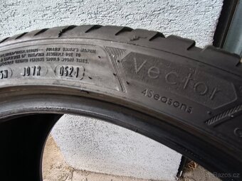 225/40 r18 celoroční pneumatiky - 5