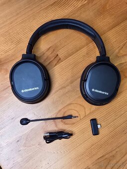 Bezdrátová herní sluchátka SteelSeries Arctis 1 Wireless - 5