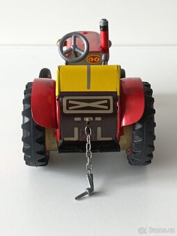 Traktor Zetor Kovap stará hračka - 5