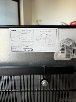 Vinotéka Haier JC-122G - 5