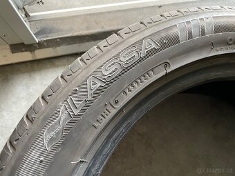prodám letní pneumatiky 205/55/17 Apollo a Lassa sada - 5