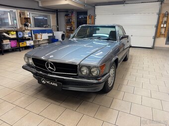 Mercedes-Benz 560 SL - 5