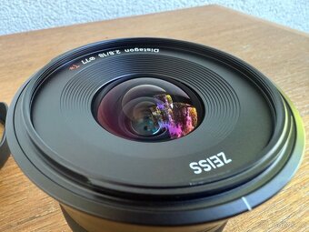 Zeiss Batis 18 mm f/2,8 pro Sony E, jako nové, komplet - 5