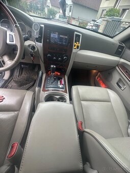 Jeep Grand Cherokee - 5