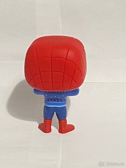 Funko Pop Marvel #397 Spider-Man (Vánoční svetr) - 5