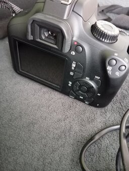 Canon EOS 4000 D - 5