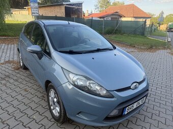 Ford Fiesta 1.3i - 5