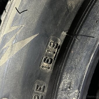 Zimní pneu 215/55 R17 98H Bridgestone 6,5-7mm - 5