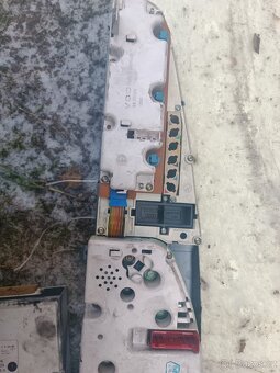 audi A6C4 budíky 2.5 tdi 103Kw - 5