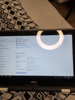 Acer  R3-131T konvertibilní notebook dotykovým displejem - 5