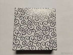 Zlaté náušnice LV - 5