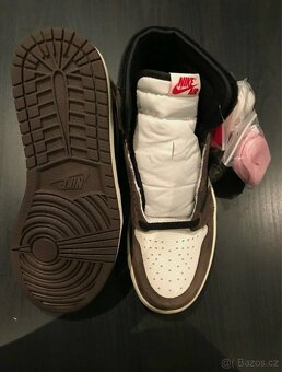 Jordan 1 High Travis Scott Mocha 43 - 5