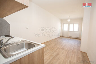 Pronájem bytu 1+kk, 24 m², Jindřichův Hradec, ul. Václavská - 5