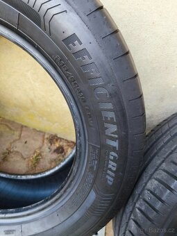 Pneu 215/60/r16 - 5