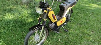 Moped hero gizmo - 5