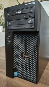 Výkonný počítač DELL s monitorem DELL - 5