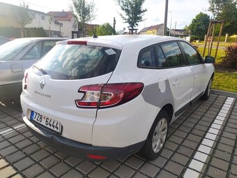 Renault Megane 1.6i LPG kombi benzín plyn 2015 - 5
