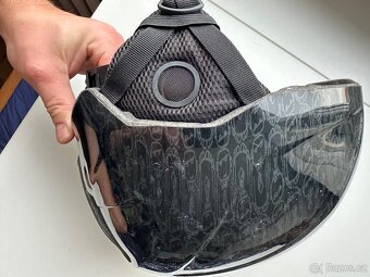 Lyzarska helma detska M - 5